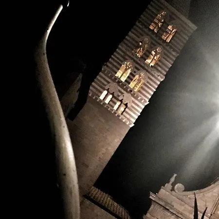 Domus Del Teatro *